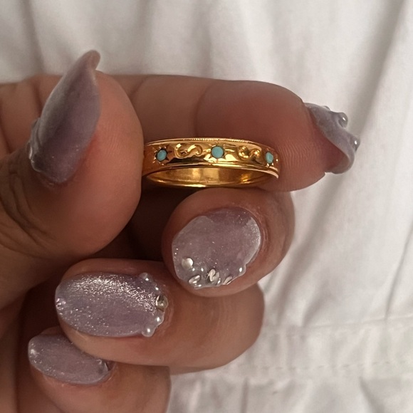 Kirks Folly Gold Rings - Picture 4 of 9